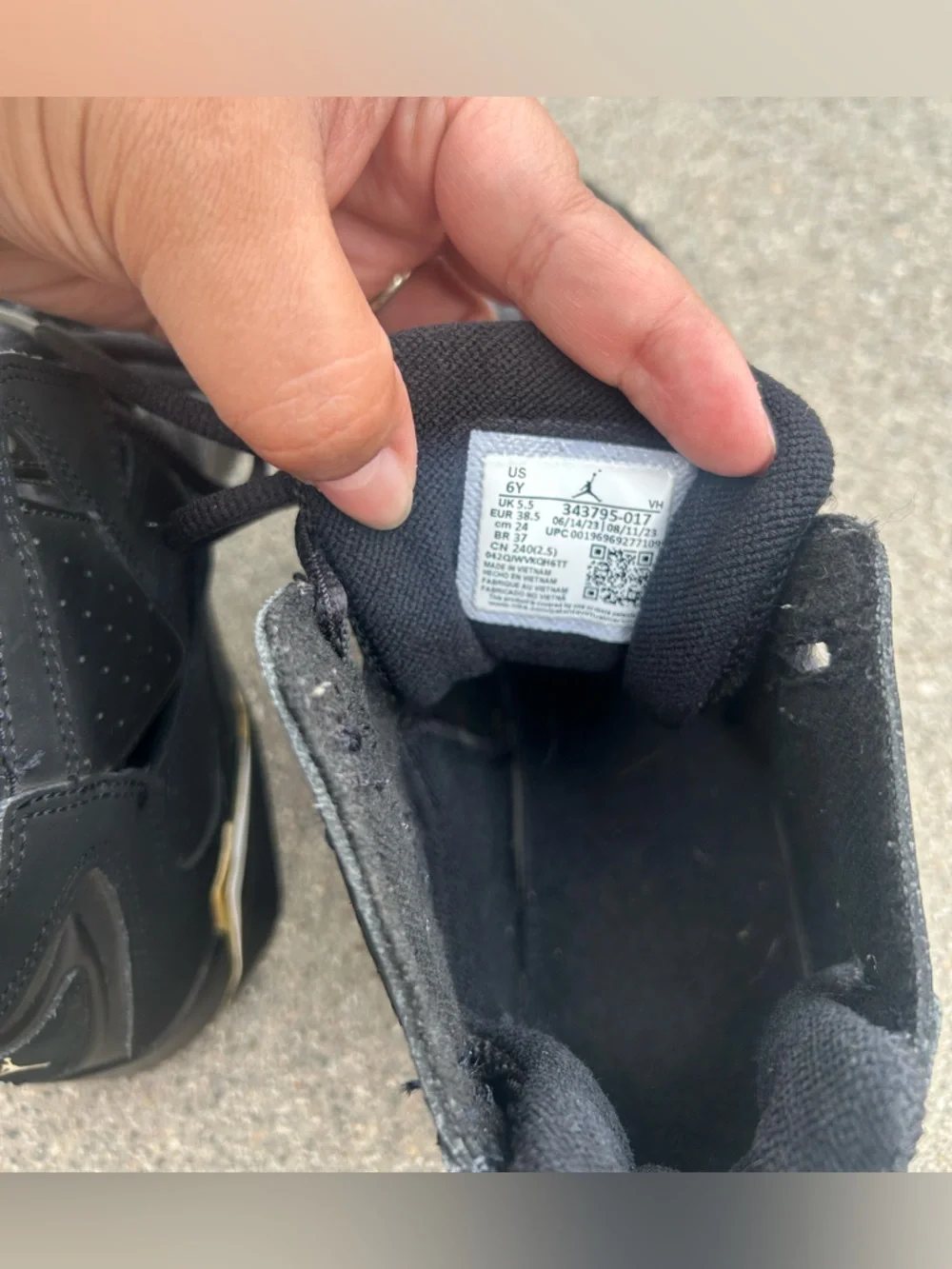 JORDAN Kids Black High-Top Sneakers with Gold Accents - Picture 5 of 5